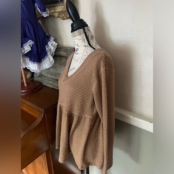 Pink Lily Sand Tiered Long Sleeve Blouse M - Picture 3 of 5